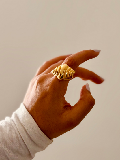 Croissant Ring